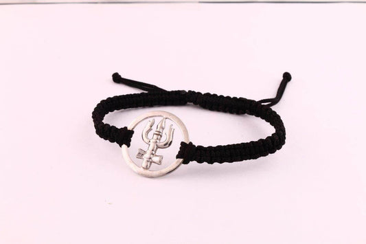 Auspicious Trishul Bracelet in silver - Jewelslane
