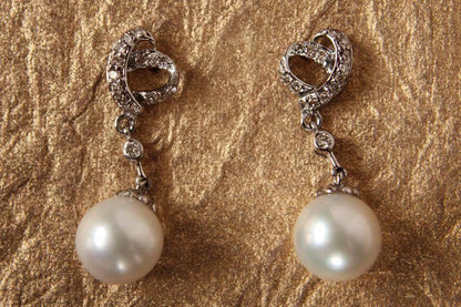 Pearl Drop Earrings in White Gold - Jewelslane