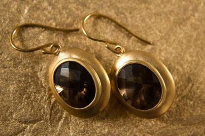 Gold Earring with Smokey Quartz - Jewelslane