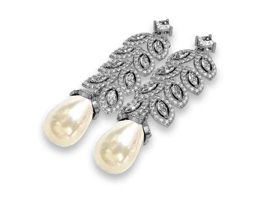 Aashika Pearl Earrings - Jewelslane