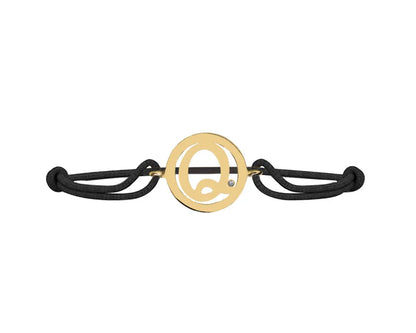 Alphabet Q Gold Bracelet - Jewelslane