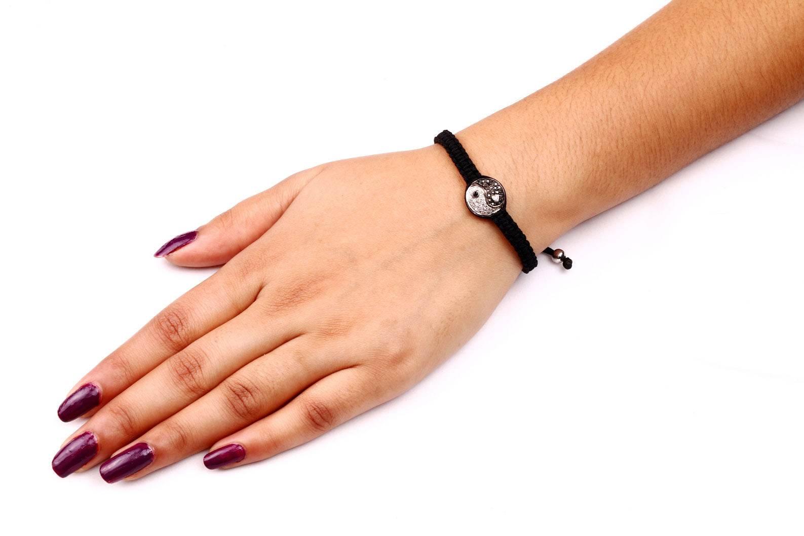 Yin Yang Bracelet White & Black Diamond - Jewelslane